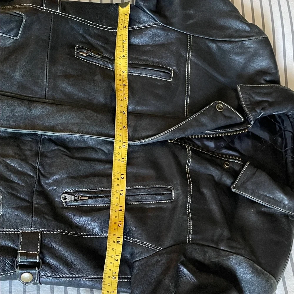S-M.  Black Genuine Leather Women’s  Jacket - Picture 8 of 13